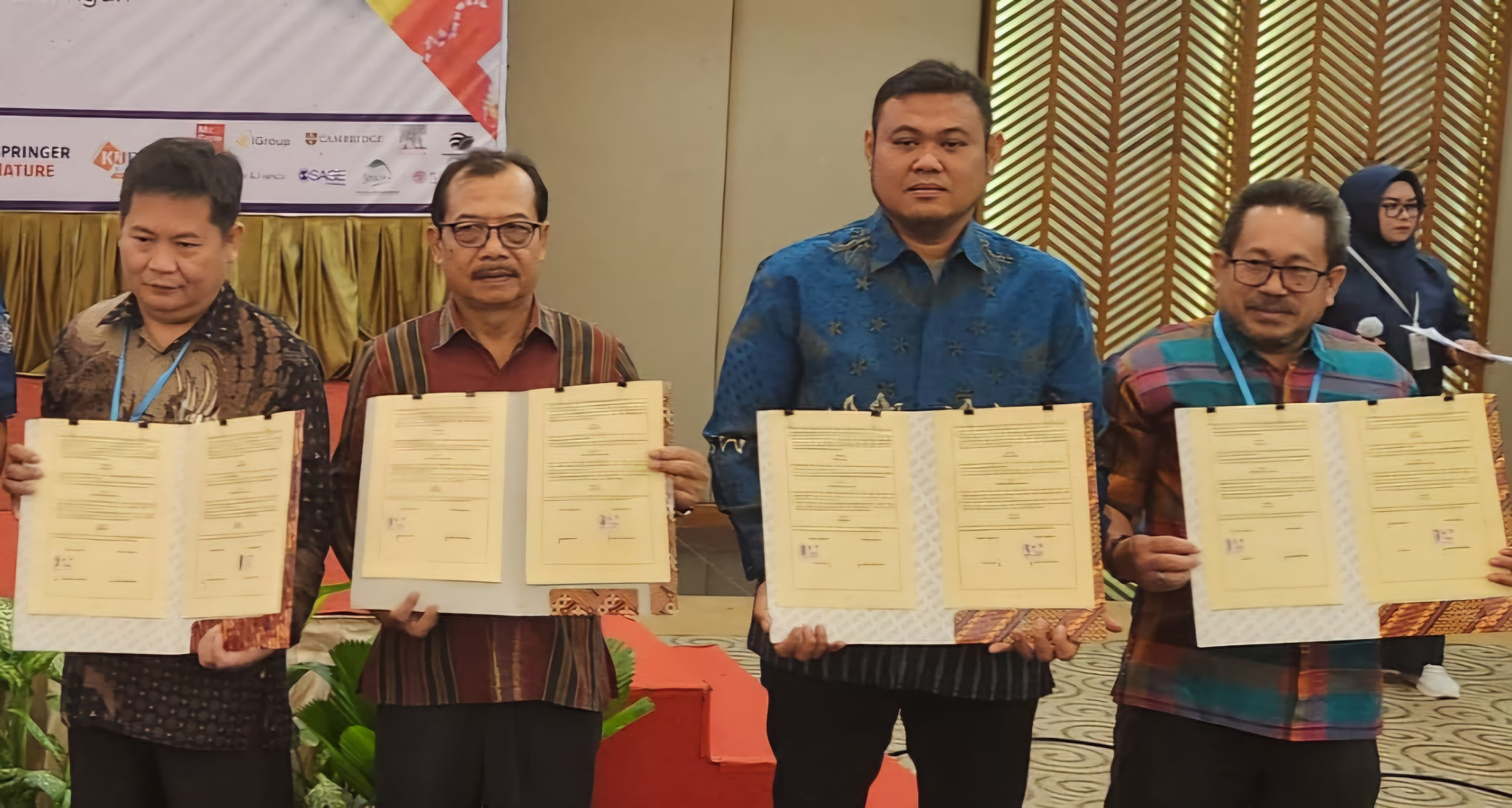 Tingkatkan Sarana dan Prasarana Perpustakaan, STMM Tandatangani MoU dengan Perpustakaan Nasional Republik Indonesia